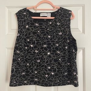 Very nice sleeveless top XL petite